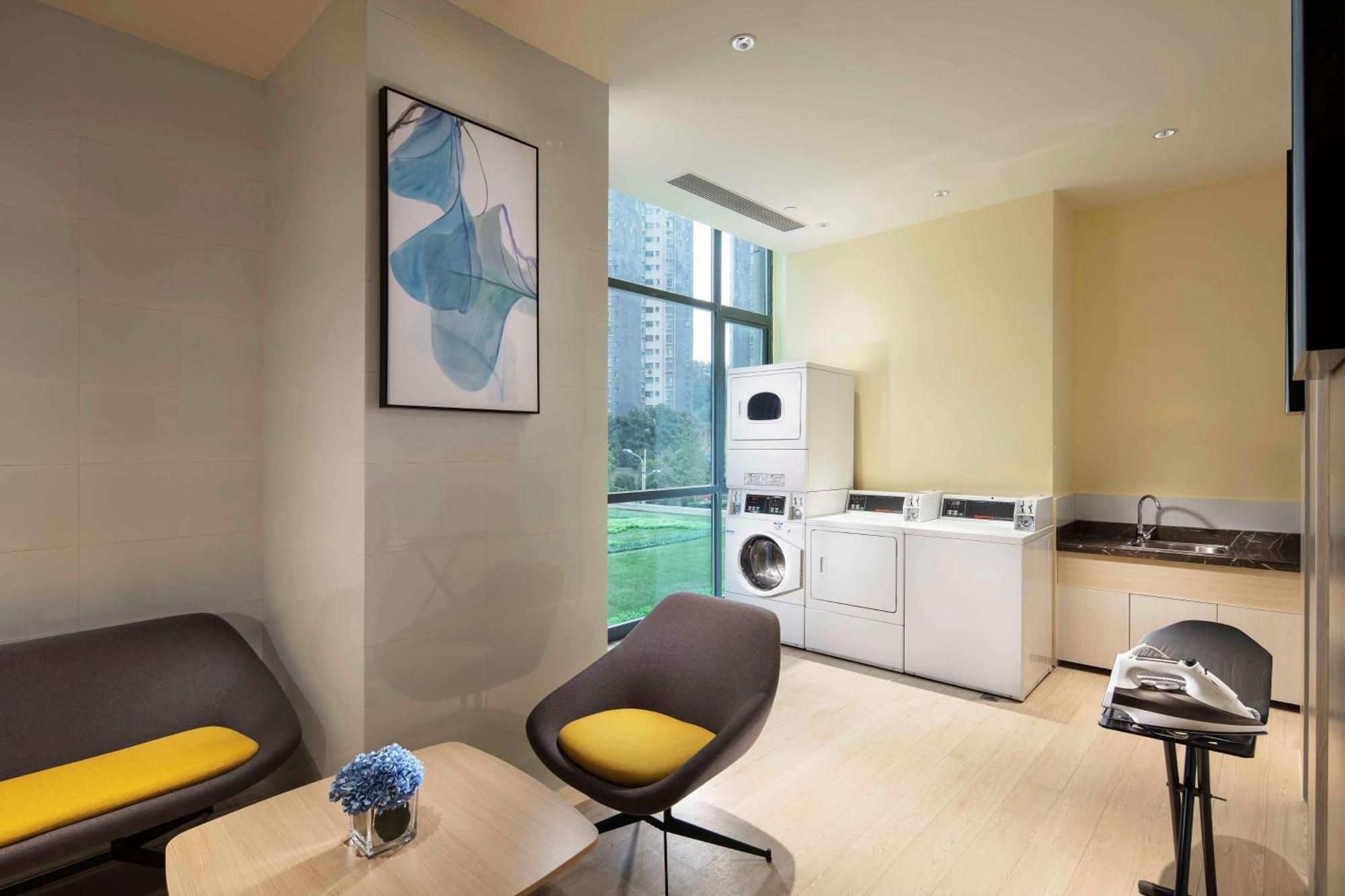 Hilton Garden Inn Shiyan Zewnętrze zdjęcie