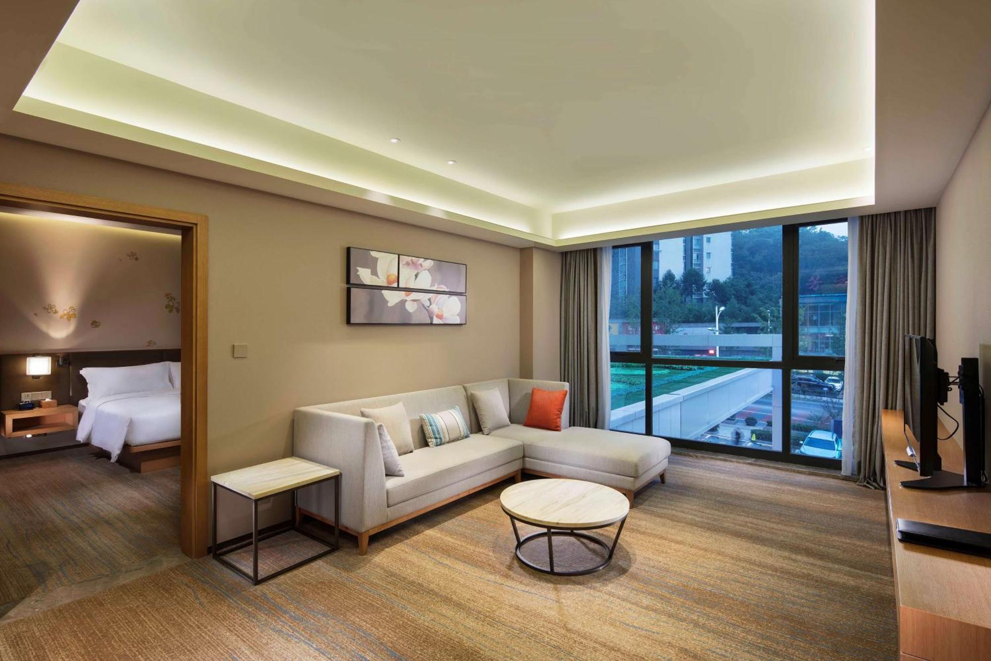 Hilton Garden Inn Shiyan Zewnętrze zdjęcie