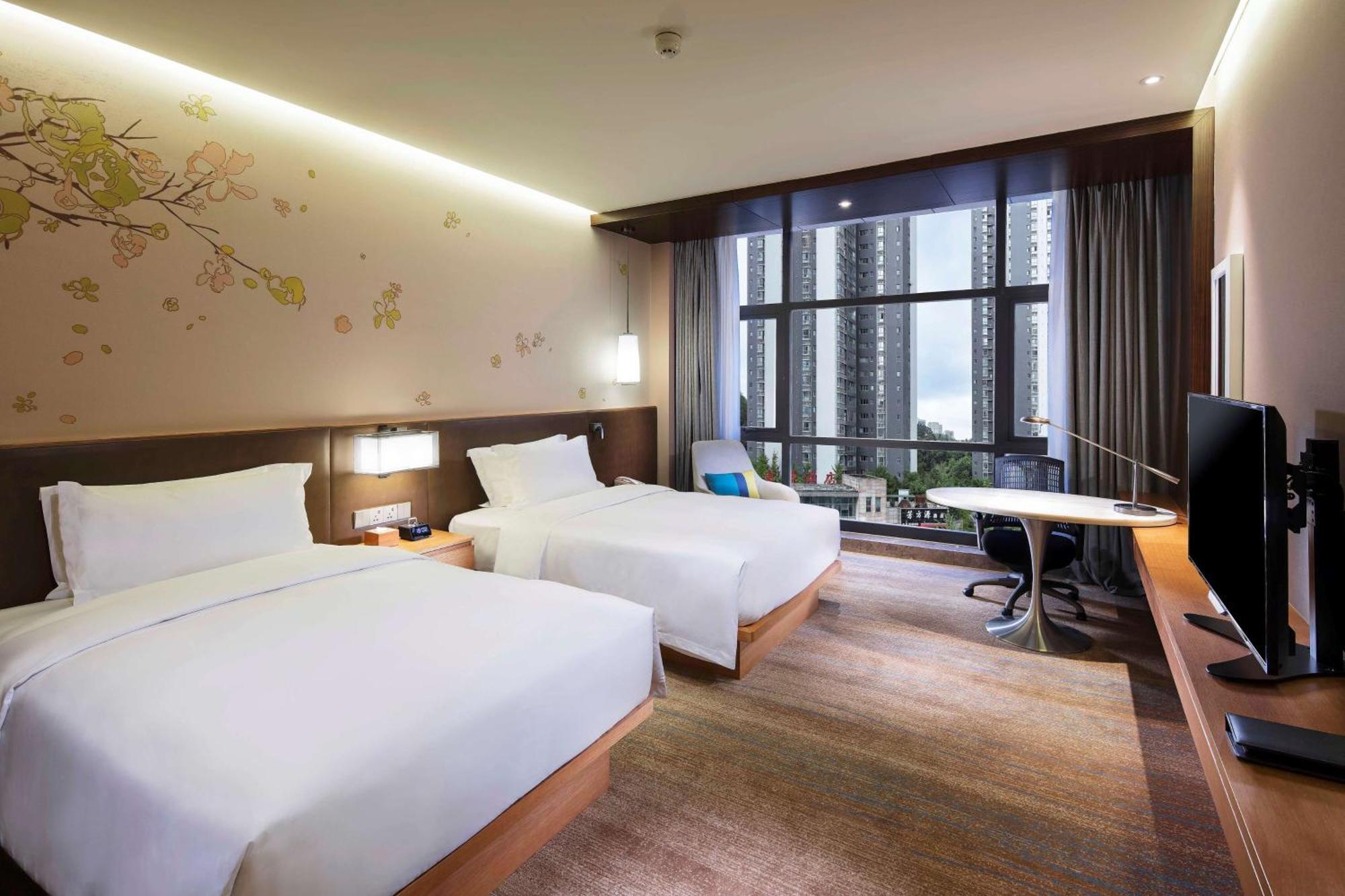 Hilton Garden Inn Shiyan Zewnętrze zdjęcie