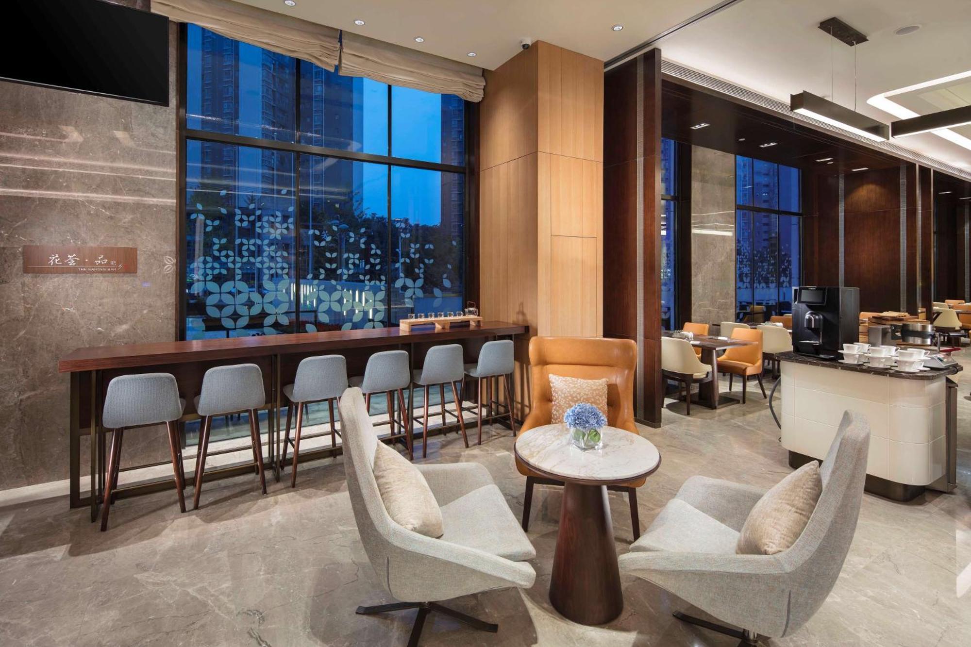 Hilton Garden Inn Shiyan Zewnętrze zdjęcie